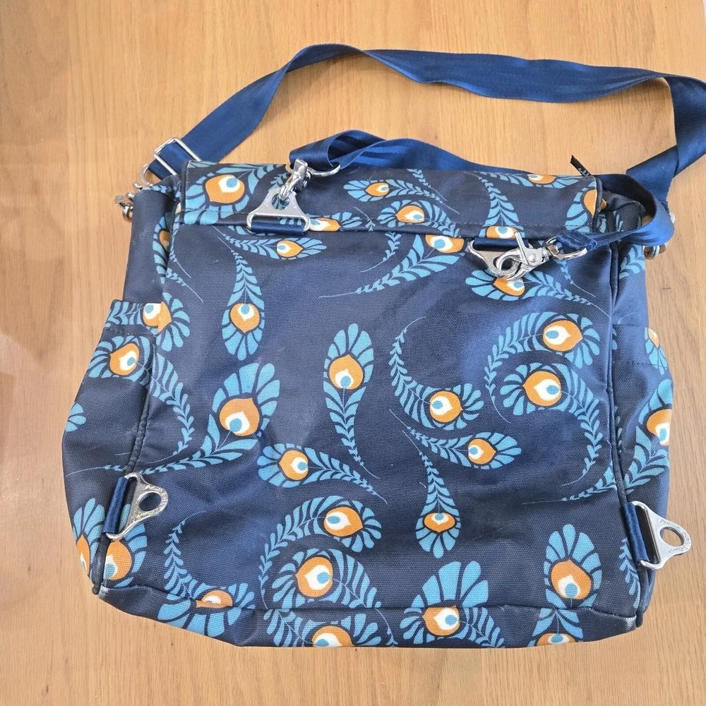 Petunia Pickle Bottom Boxy Backpack Diaper Bag Pad Blue Feather Floral Clean